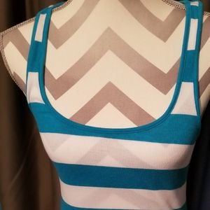 NWT VS PINK TANK TOP WITH DOG EMBLEM.